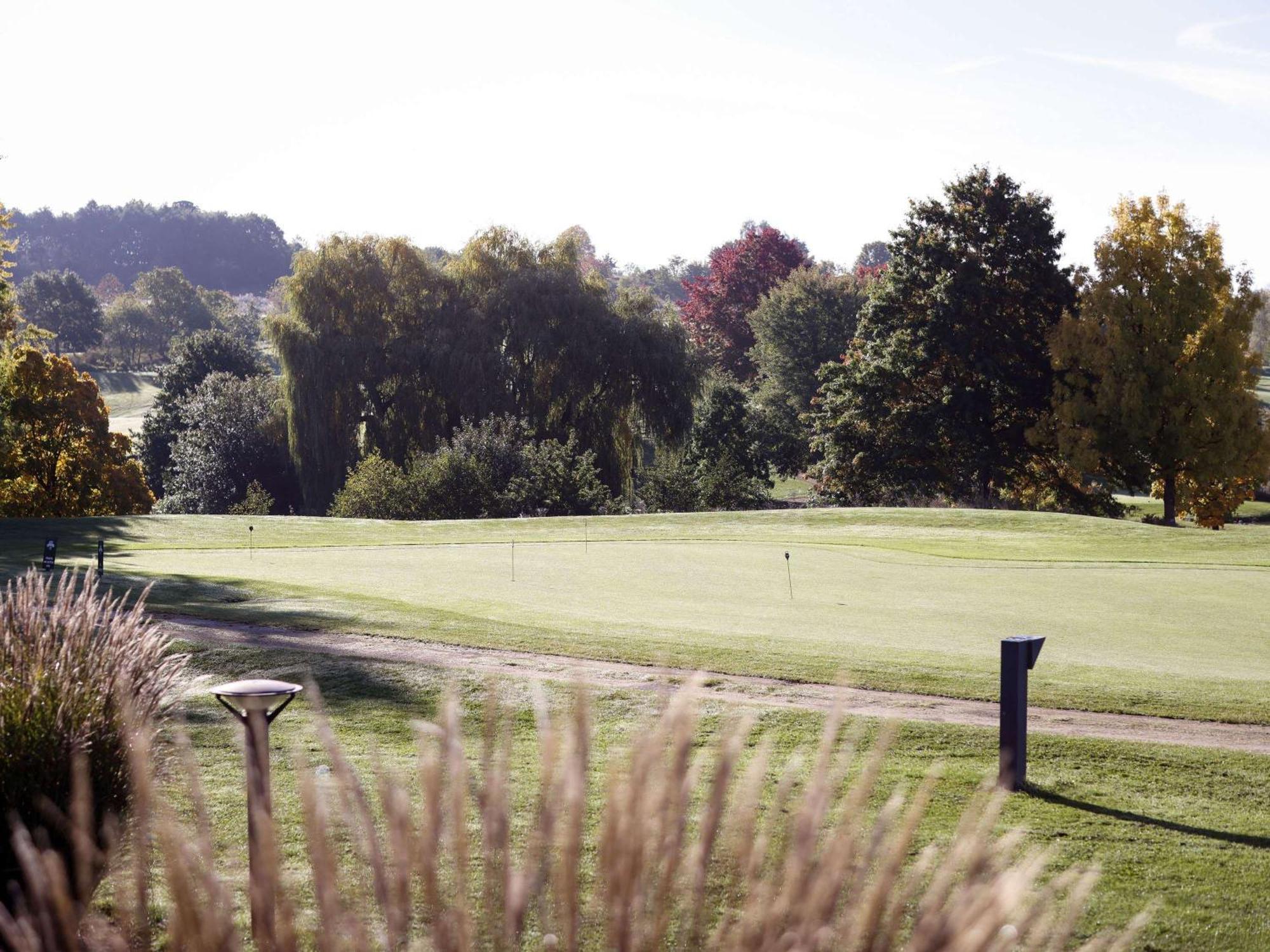 Mercure Luxembourg Kikuoka Golf & Spa Canach Exteriör bild