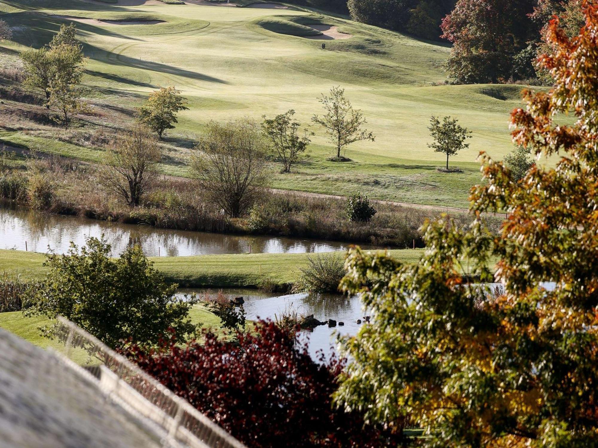 Mercure Luxembourg Kikuoka Golf & Spa Canach Exteriör bild