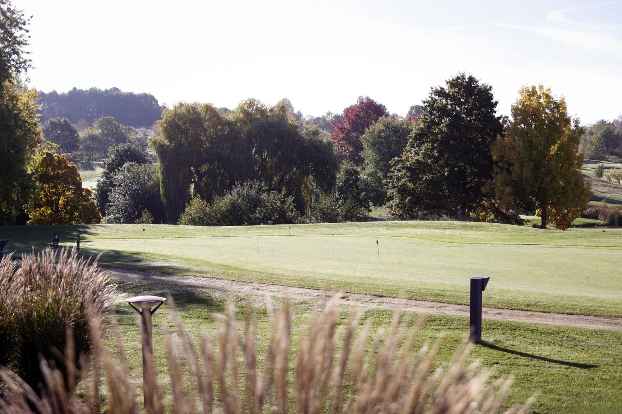 Mercure Luxembourg Kikuoka Golf & Spa Canach Exteriör bild