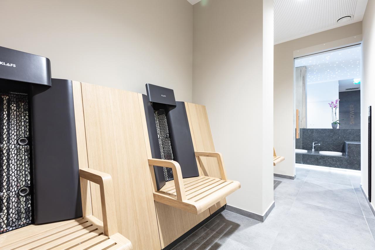 Mercure Luxembourg Kikuoka Golf & Spa Canach Exteriör bild